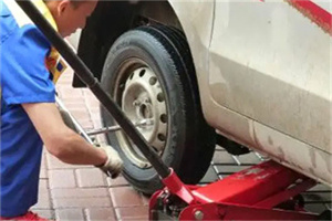 连南附近拖车24小时服务热线电话