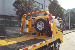 连南附近汽车搭电救援电话